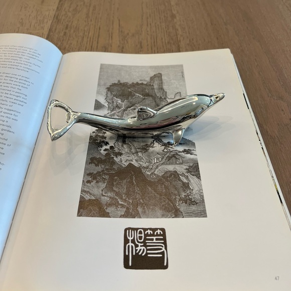VINTAGE DOLPHIN BOTTLE OPENER 🍸🌊 - Picture 5 of 9